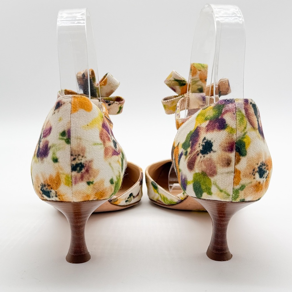 Manolo Blahnik Vintage Floral Canvas Slingback Kitten Heel Pumps EU 37.5 US 7.5 - Picture 4 of 14